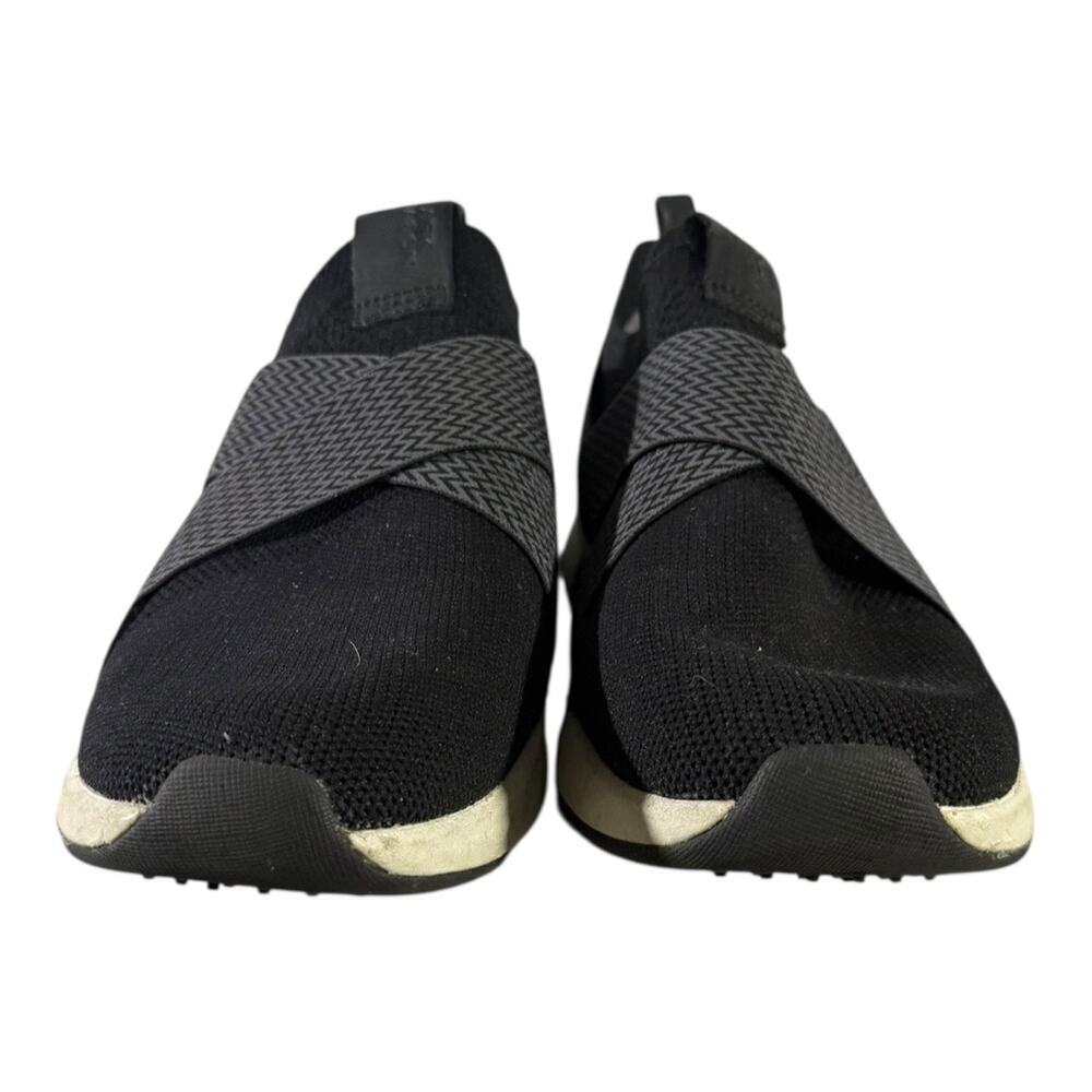 Mark Nason Women’s Knit Sneakers Size 8 Comfort Slip On Black White - Picture 2 of 8